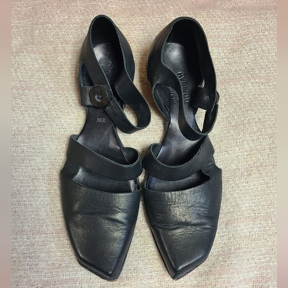 Cydwoq shoes - Picture 2 of 6